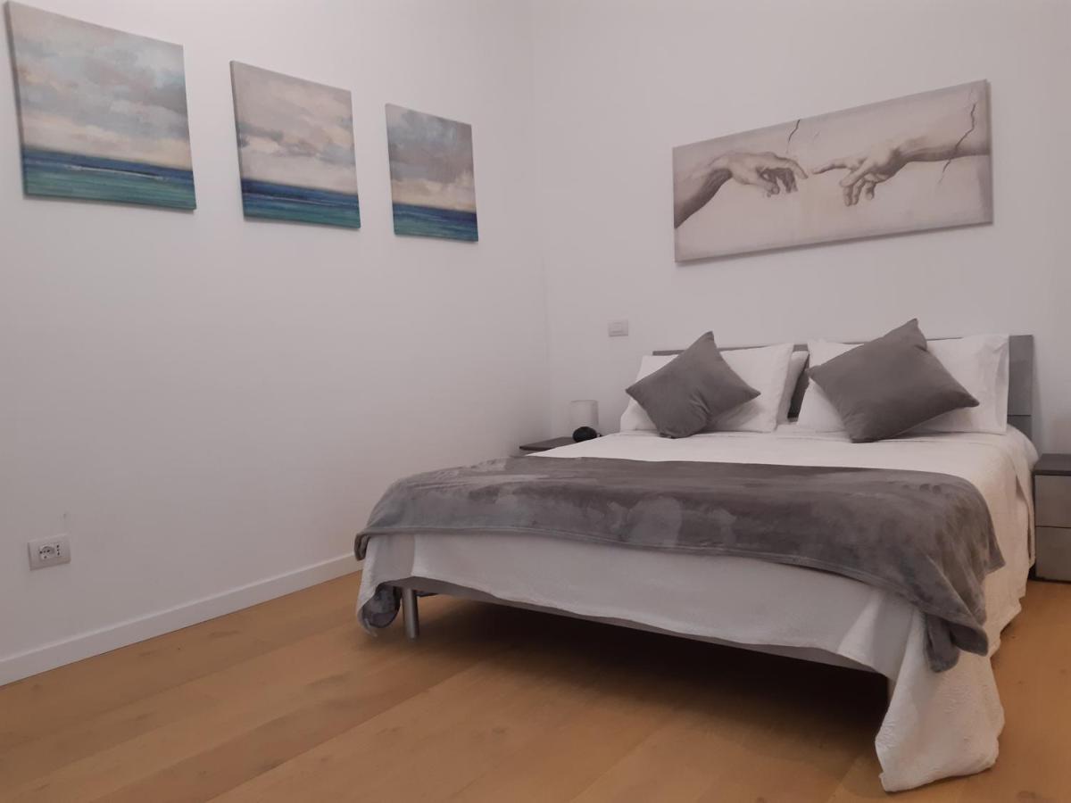 Piazza Mazzini Apartment Лечче Экстерьер фото